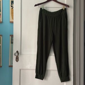 Fighting Eel Joggers Size L